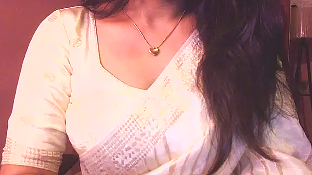 Night__blOOms's cam snapshot