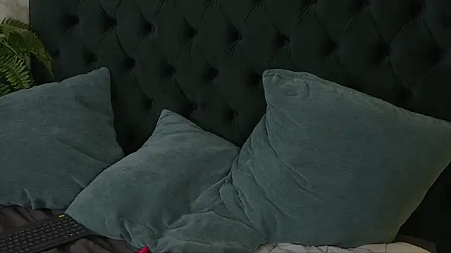 VitoriaCarusso's cam snapshot