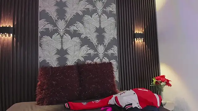 _shantal_smith's cam snapshot