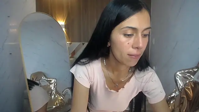 Abby1_b_'s cam snapshot