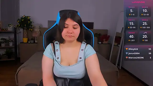 Viola__Shy's cam snapshot