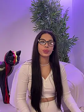 Bella_Vixen_'s cam snapshot