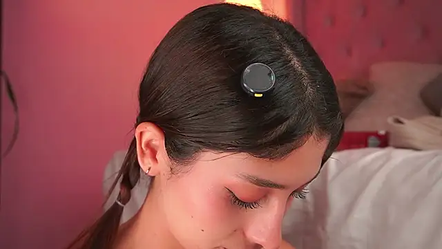 Honeyymoonn_'s cam snapshot