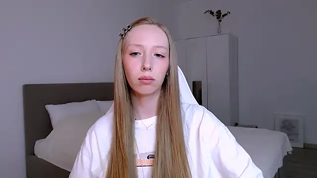 Luna_insniity's cam snapshot