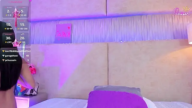 _kyraa_'s cam snapshot