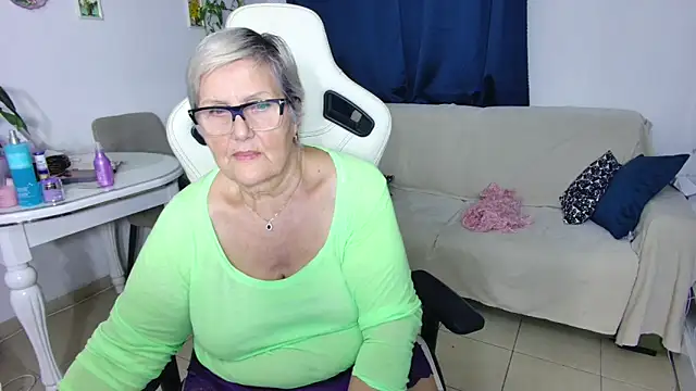 Selenna57's cam snapshot