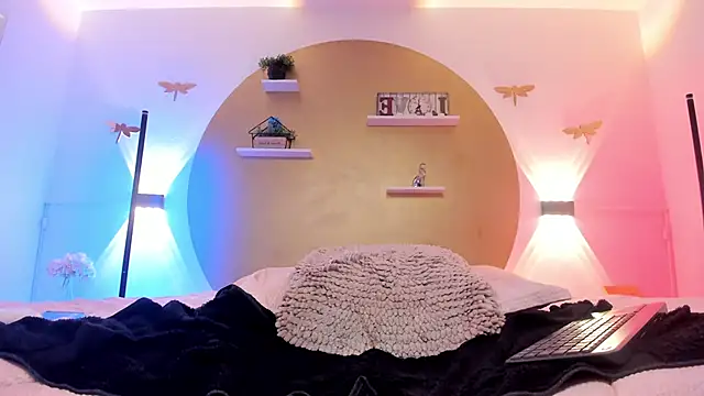 Kat_VonDe's cam snapshot