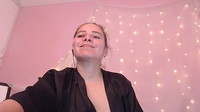 camila_delarosa's cam snapshot