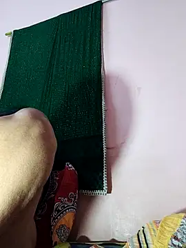 Pujapujat's cam snapshot