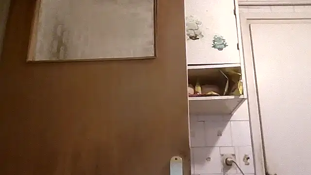 mariusica1@xh live sex cam