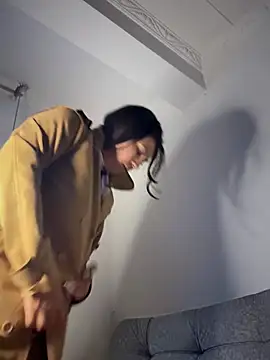 LIZ-06_'s cam snapshot