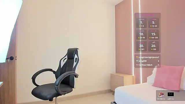 zoee_zi's cam snapshot