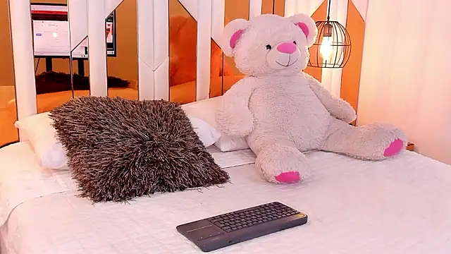 KellyJomg's cam snapshot