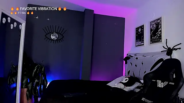 Raven_Witch_'s cam snapshot