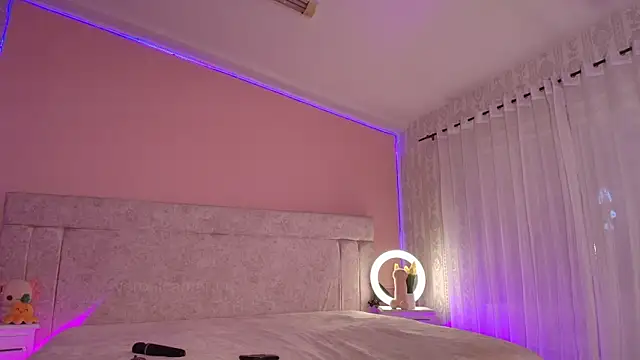 VeronicaMartiin's cam snapshot