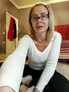 ElenabonyX's cam snapshot