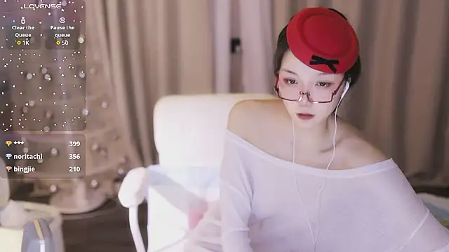 Mandy-520 live sex cam