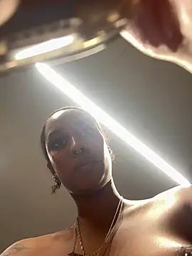 Your_Paris live sex cam