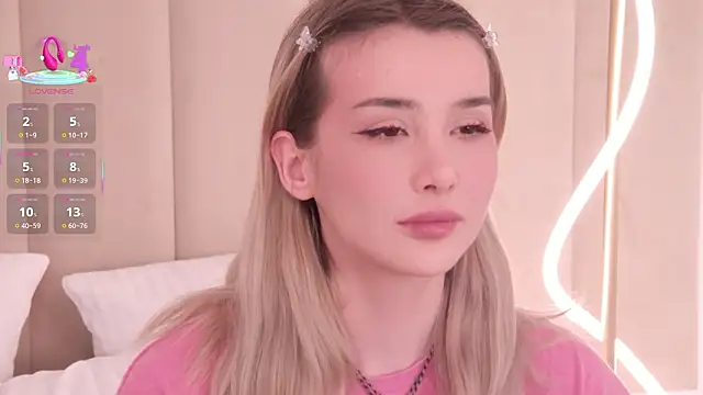 Nesolla live sex cam