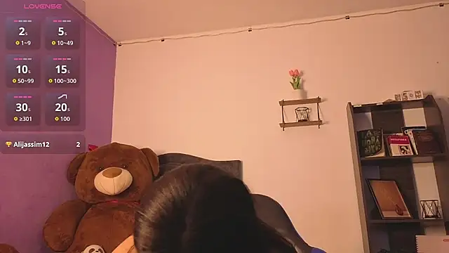 NailaIsa's cam snapshot