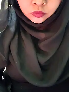 Indian-Nazia's cam snapshot