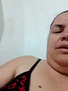 yaneth_'s cam snapshot