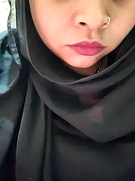 Indian-Nazia's cam snapshot