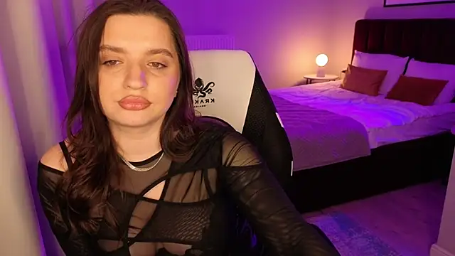 kirastorm_'s cam snapshot