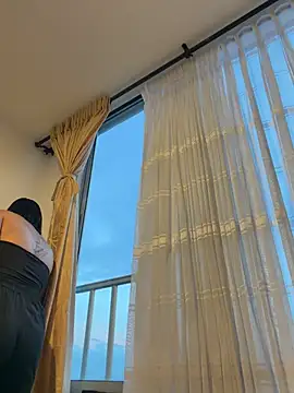 AlannaEvons live sex cam