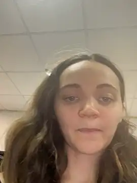 TheYourL live sex cam