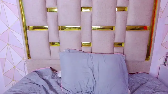 nina_carther's cam snapshot