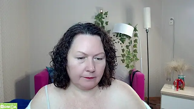 milf_hornys's cam snapshot