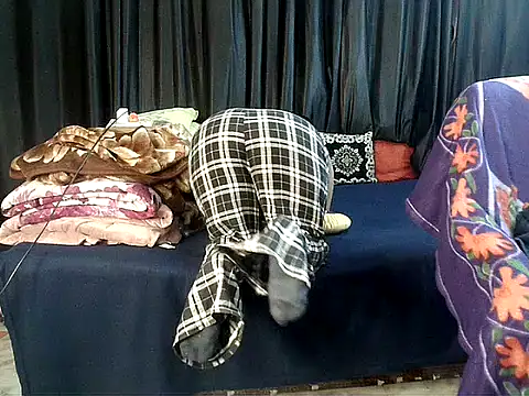 Anaconda-Mall's cam snapshot