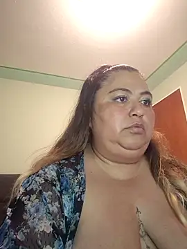 curvy_diva_'s cam snapshot