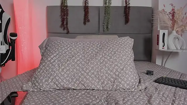 JulietaSnow's cam snapshot