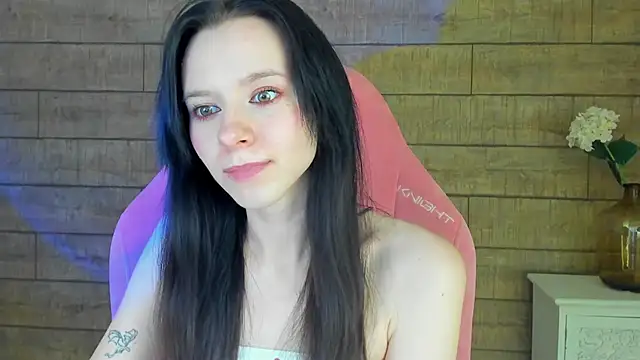 ArinaKubrick's cam snapshot