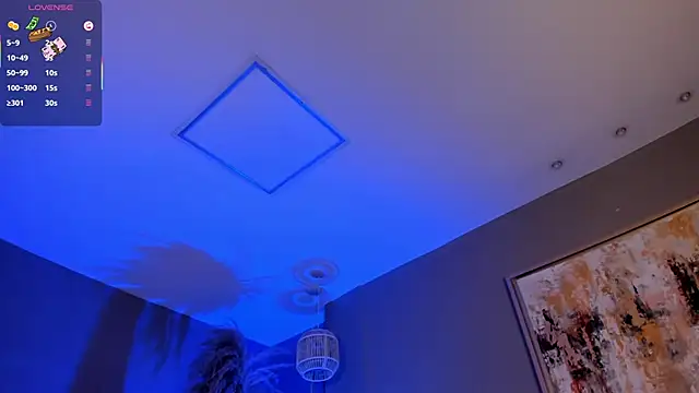 AliceHarper_'s cam snapshot