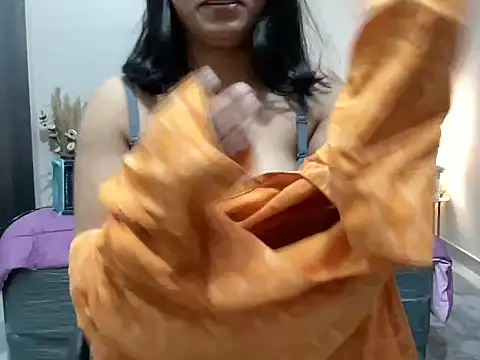 piyassi__divya's cam snapshot