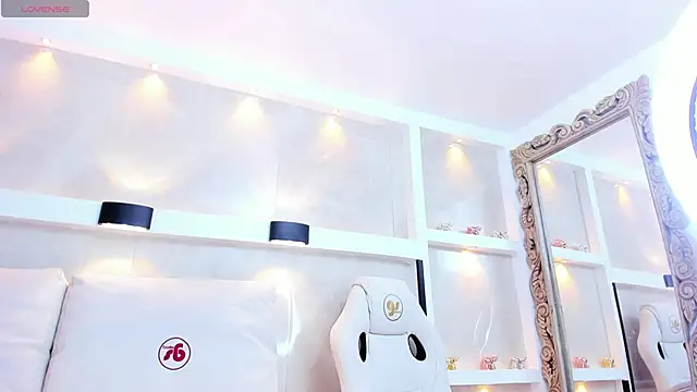 isaa_stone's cam snapshot