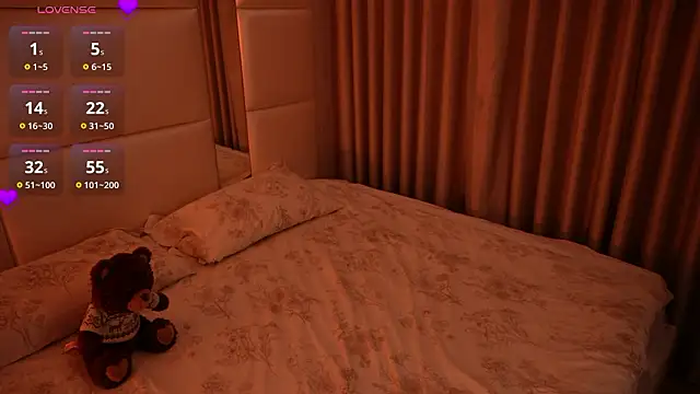 Lilly_Colins live sex cam