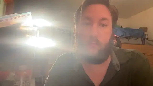 adambombs07's cam snapshot