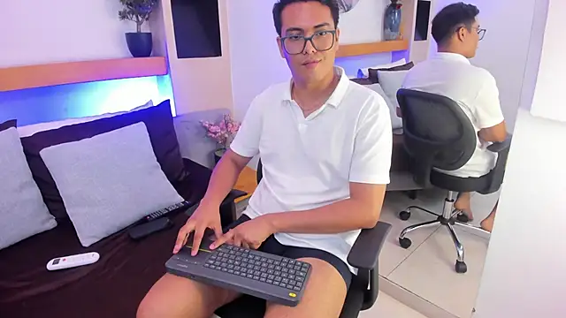 JohnBelRose's cam snapshot