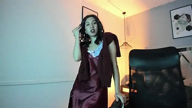 zoe-moreau's cam snapshot