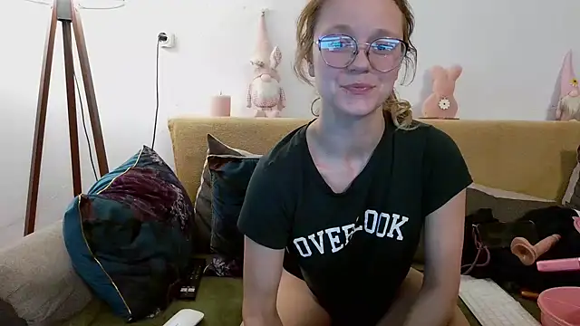 little-leni's cam snapshot