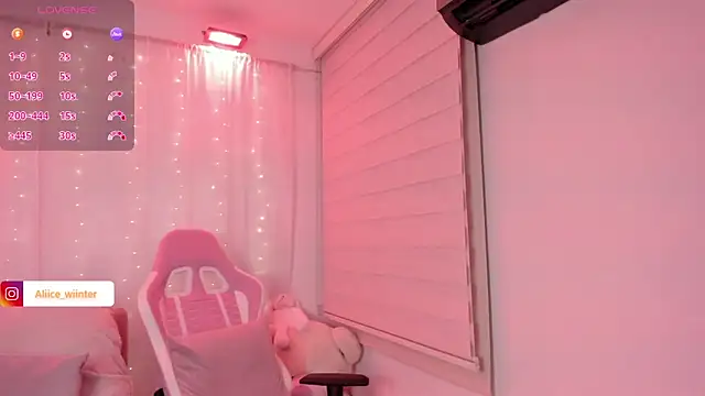 Alice_winter_'s cam snapshot