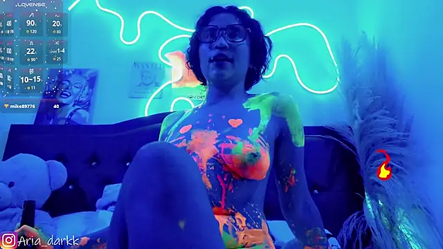 AriaDark's cam snapshot