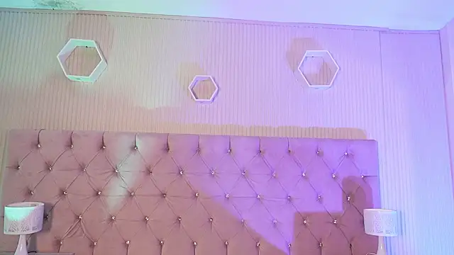 Melany_Luv live sex cam