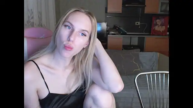 Elsa_Li's cam snapshot