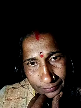 Hot_bhi38's cam snapshot