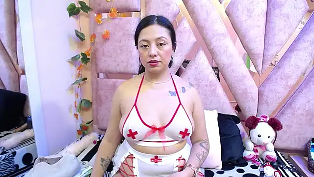 slut_anal_'s cam snapshot